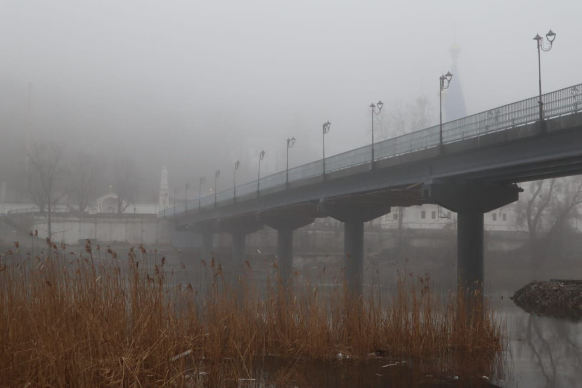 Автомобільний міст через Сіверський Донець у Святогірську планують повністю відремонтувати навесні цього року. Фото: Донецька ОВА
