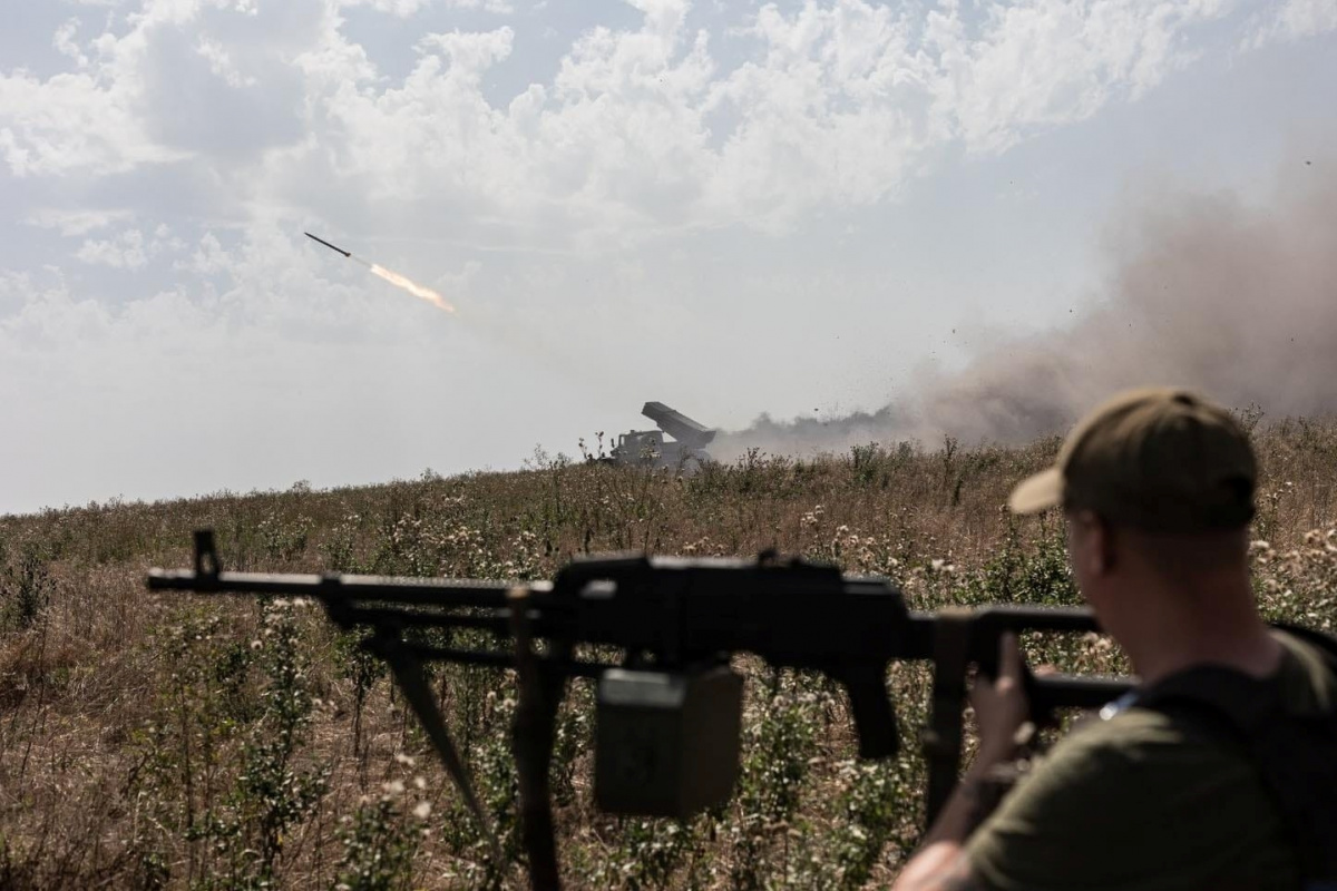 Бойцы ВСУ атакуют российские войска. Фото: Генштаб ВСУ