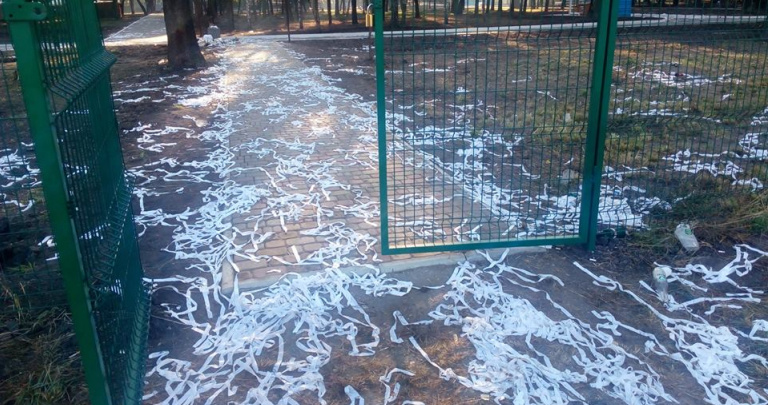 Открытие сада Бернацкого в Краматорске: горы мусора и недоступность для инвалидов
