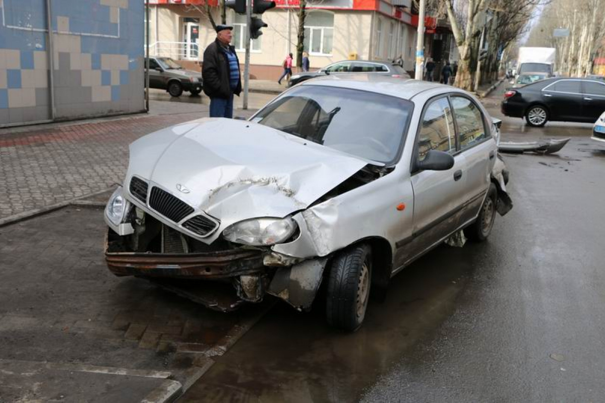 В Славянске в ДТП пострадали 17 человек