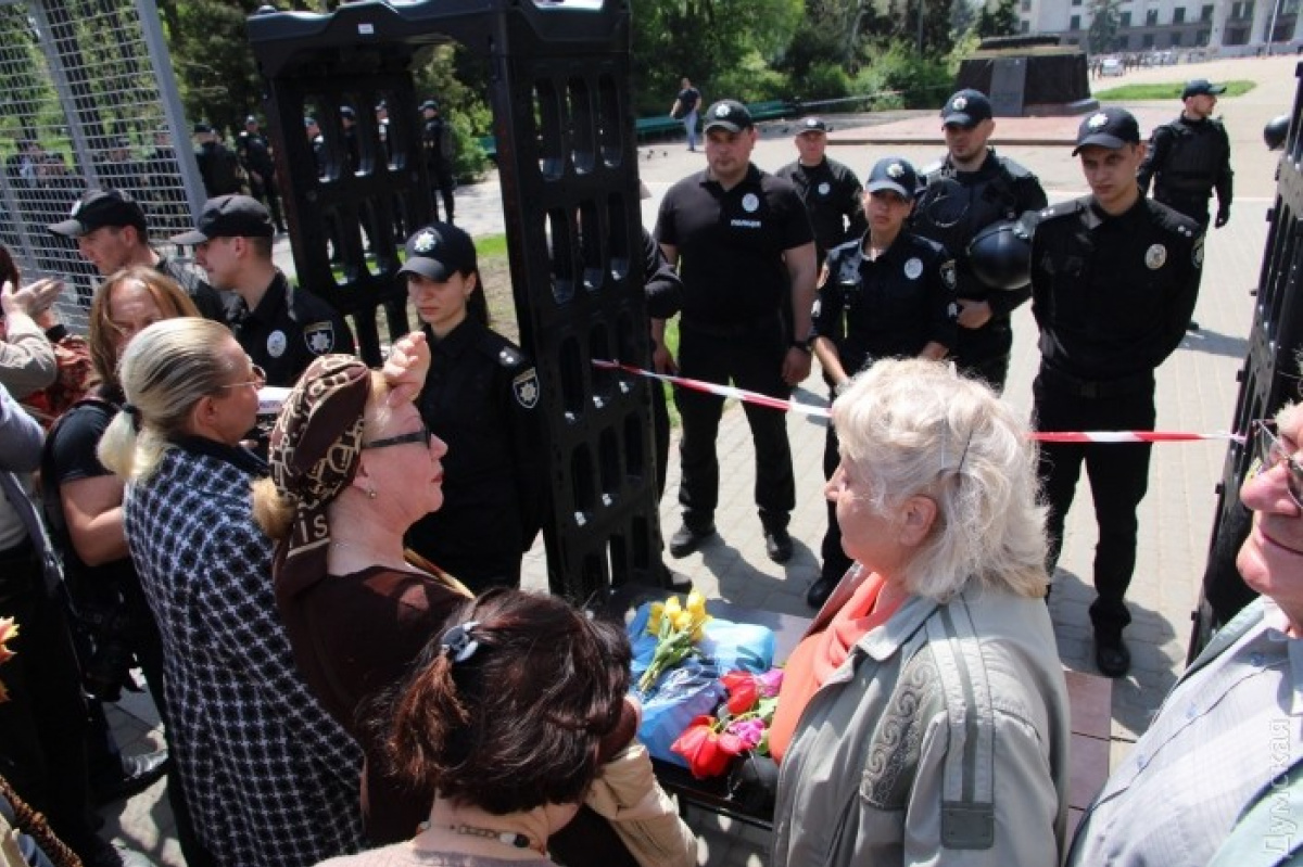 В Одессе эвакуируют посетителей Куликова поля
