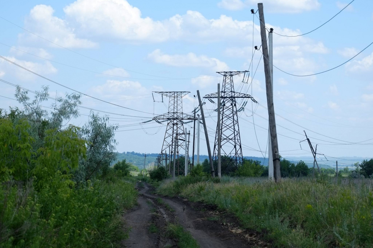 Вблизи Майорска начались работы по восстановлению электроснабжения, - Жебривский