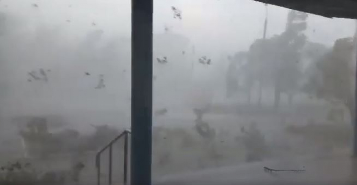 Опубликовано видео урагана в Северодонецке