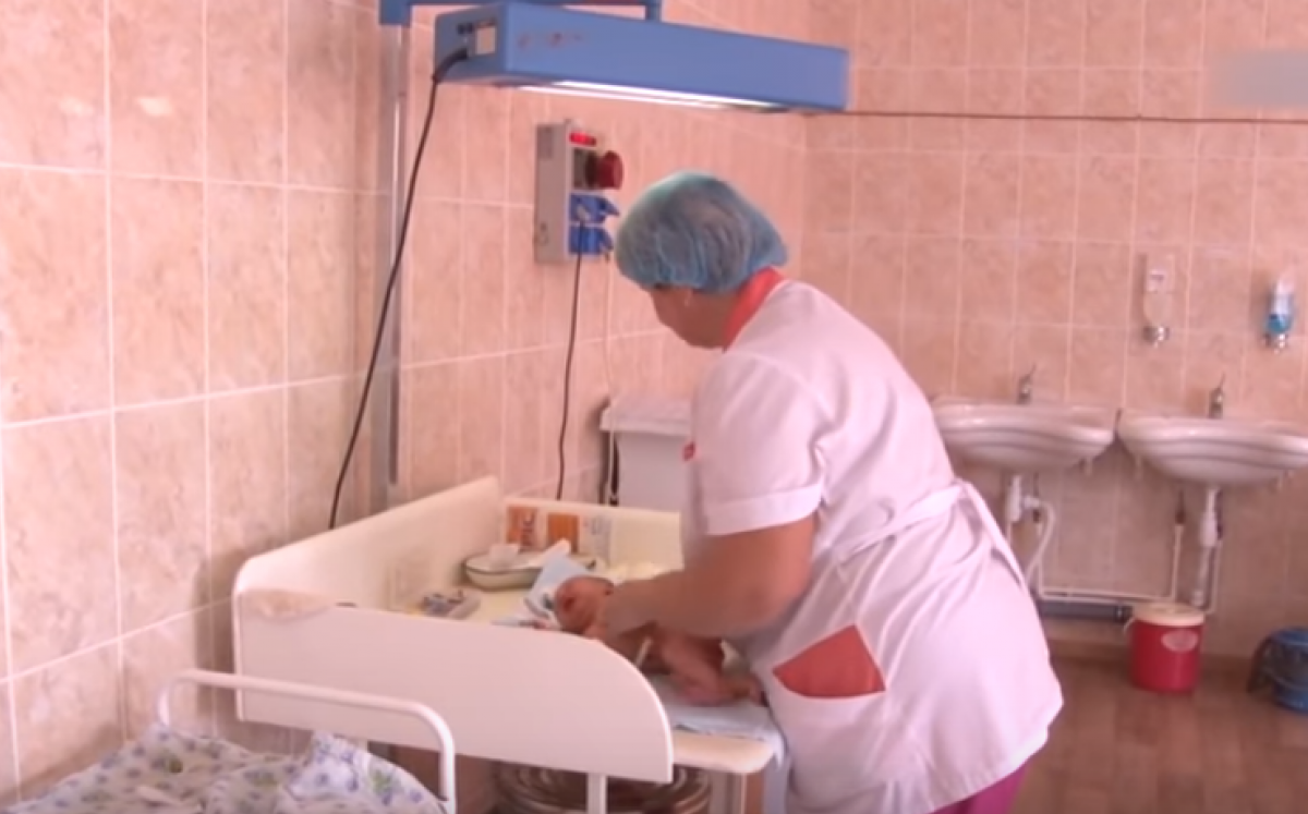 Что нужно для родов на подконтрольной властям территории Донбасса