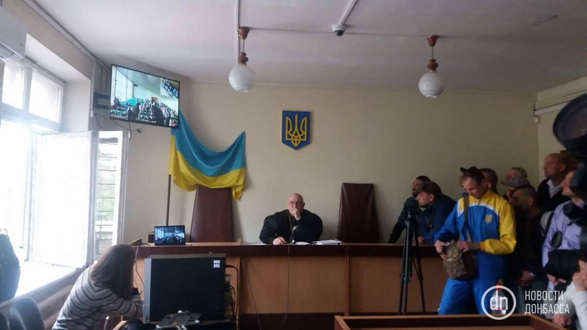 Суд отказал в домашнем аресте для активиста в деле о фальшивой ртути в горсовете Славянска