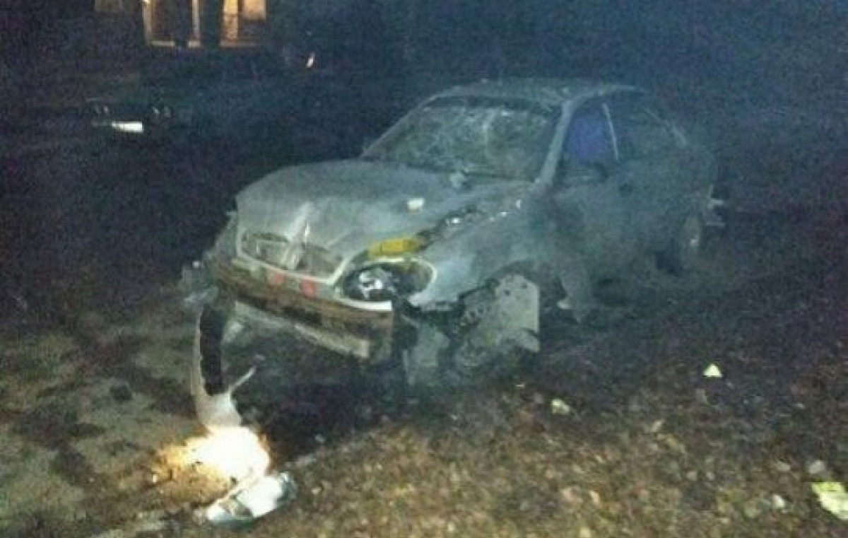 В Луганске взорвалась машина