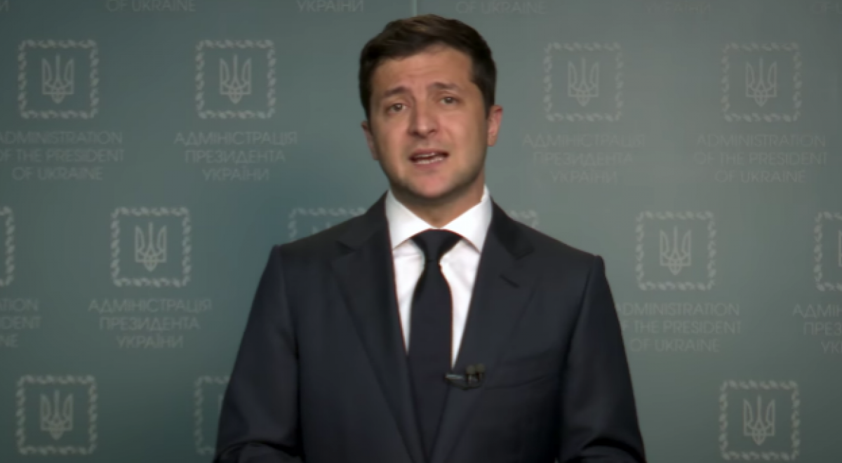 Зеленский предложил расширить люстрацию на Порошенко, депутатов и чиновников с 2014 года