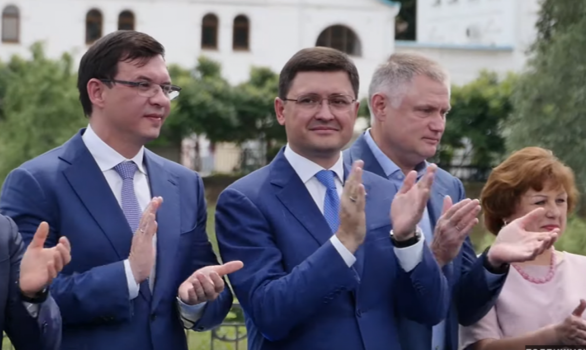 Зачем мэры Донбасса «штурмуют» Раду