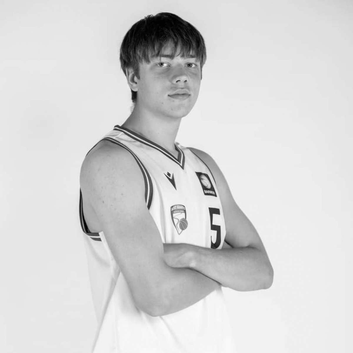 Молодой украинский баскетболист Артём Козаченко стал второй жертвой нападения в Германии. Фото: ART Giants Dusseldorf 