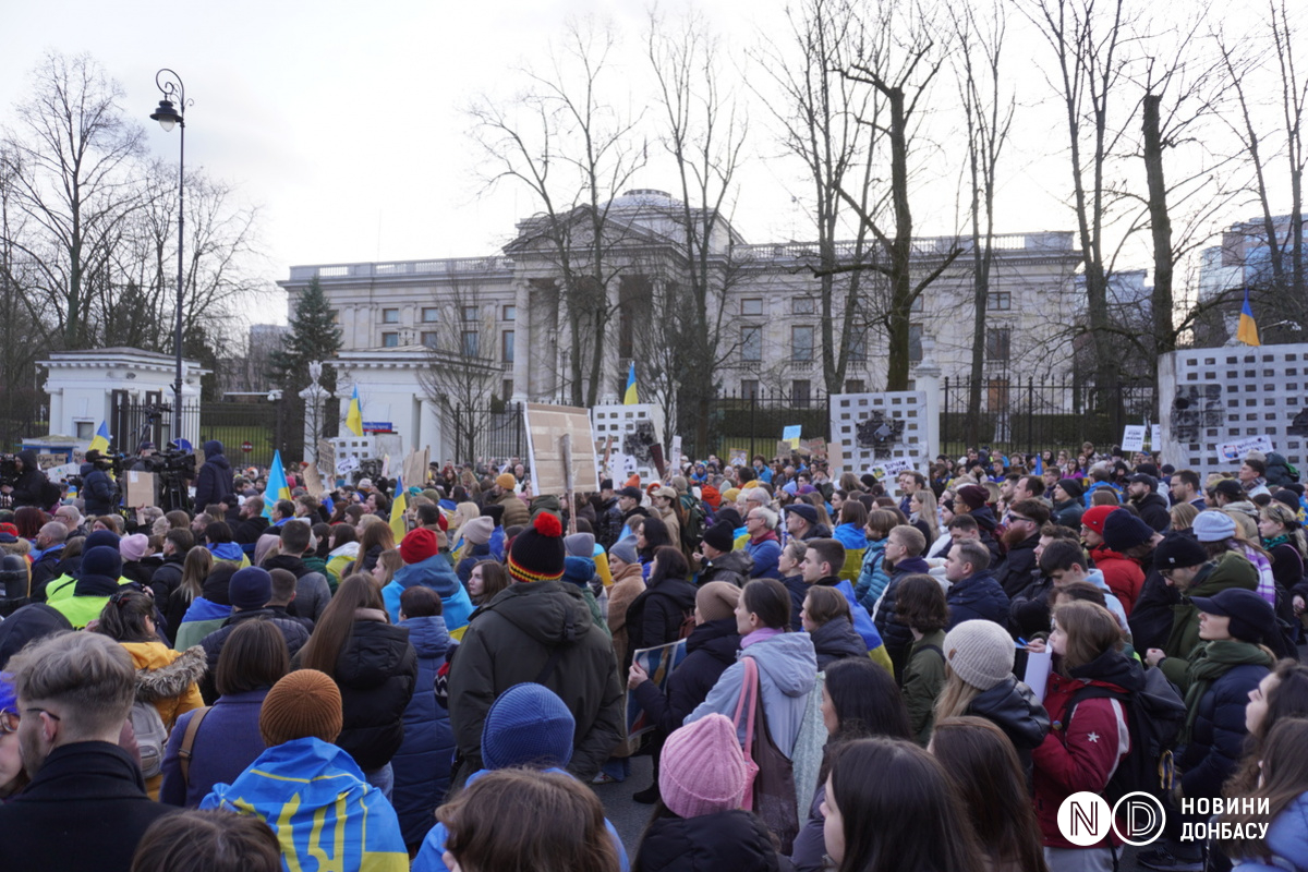 Акция в поддержку Украины в Варшаве. Фото: Юлия Войнар