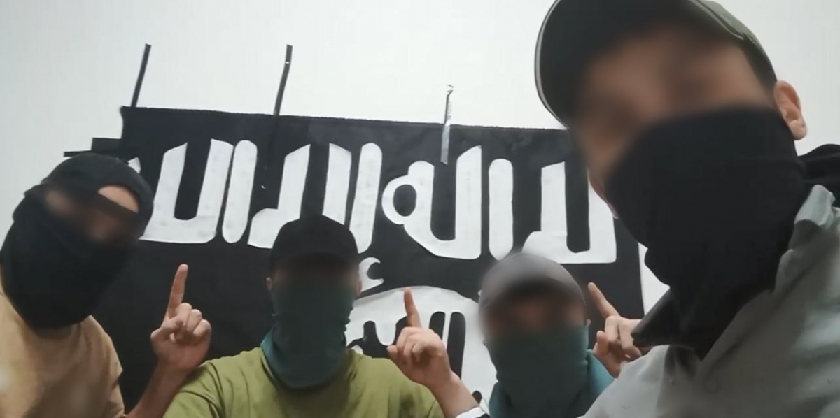 В ИГИЛ утверждают, что их боевики совершили теракт под Москвой. Фото: Amaq