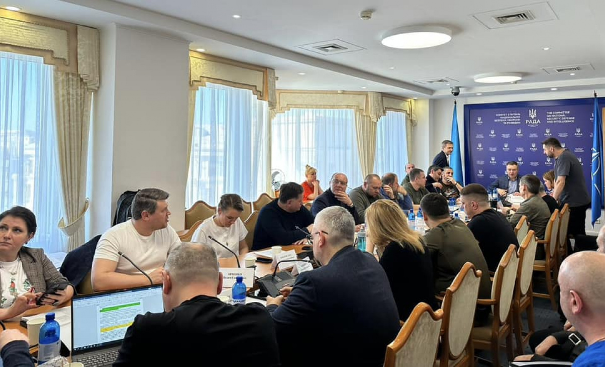 Комитет ВР завершил рассмотрение законопроекта о мобилизации. Фото: Александр Завитневич