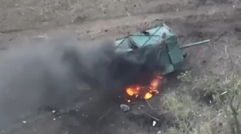 НГУ уничтожили «танк-сарай» на Лиманском направлении. Фото: кадр из видео