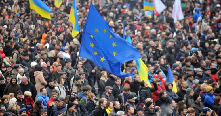 30% жителей востока Украины поддерживают Евромайдан, - данные исследования