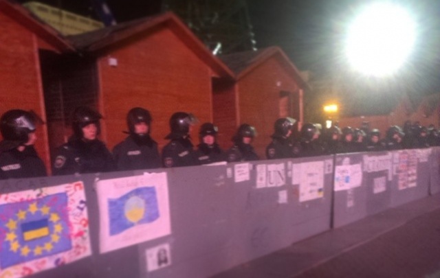 Милиция жестоко избила и разогнала участников Евромайдана