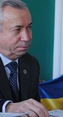 Мэр Донецка призывает дончан вывешивать национальный флаг