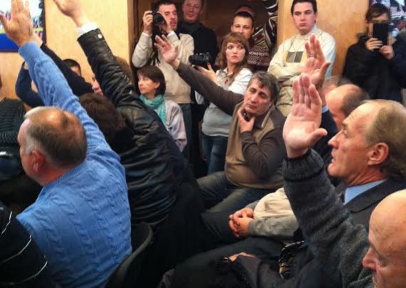 В Донецке избрали группу по созданию местного «Майдана»