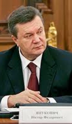 Янукович уволил вице-премьера