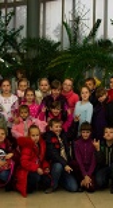 Депутат Олег Курчин подарил ученикам поездку в Донецкий цирк