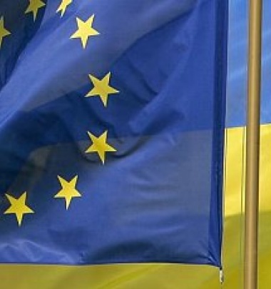 Чтоб подписать ассоциацию с ЕС Украина должна принять три 