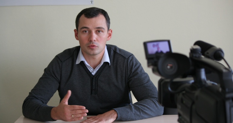 В Донецке лидера «Демальянса» преследуют неизвестные на джипе