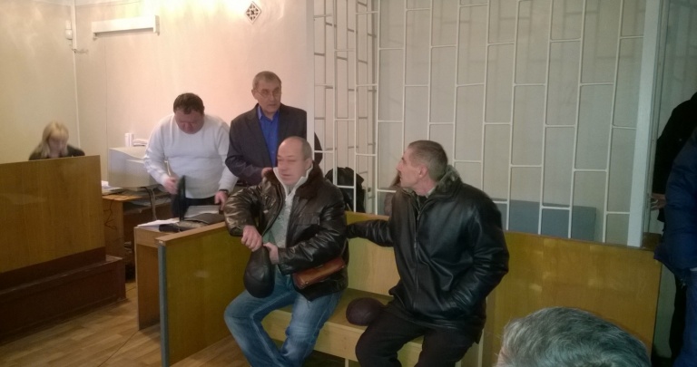 Суд постановил закрыть дело оппозиционера-чернобыльца Деркача