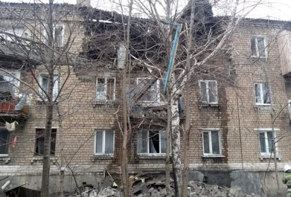 В многоэтажке оккупированной Макеевки произошел взрыв. Погиб мужчина ФОТО