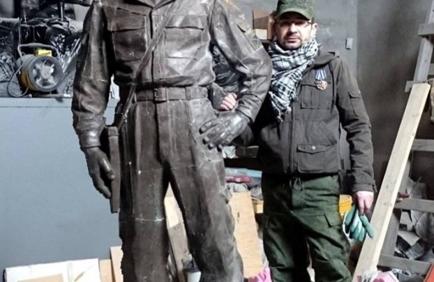 В оккупированном Алчевске собрались устанавливать памятник командиру боевиков Мозговому
