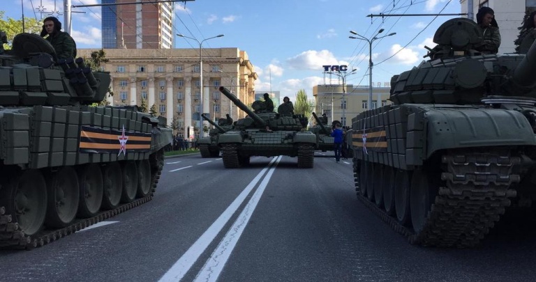 Главе «ДНР» все равно, что военный парад – это нарушение Минских соглашений