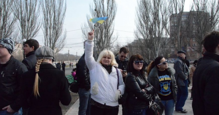 В Мариуполе представители пророссийского движения разогнали митинг за единую Украину