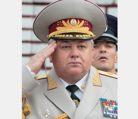 Президент образовал Донецкую и Луганскую областные военно-гражданские администрации