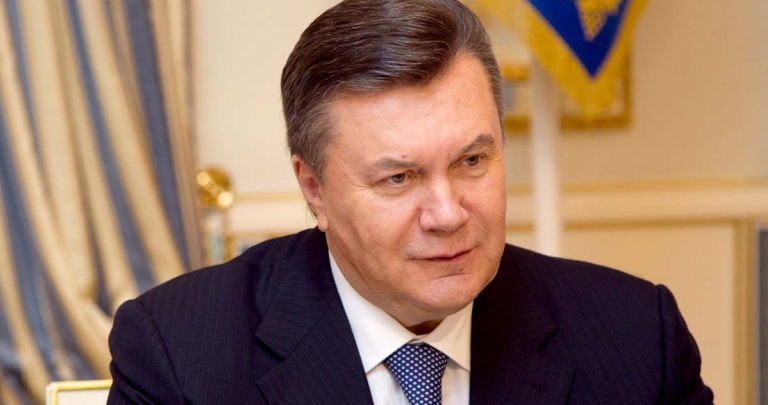 Янукович сокращает финансирование чернобыльцев