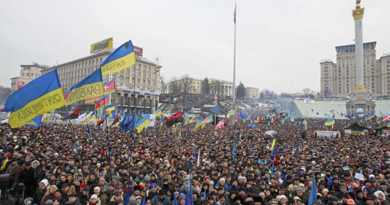 Как Майдан прощался с убитыми активистами