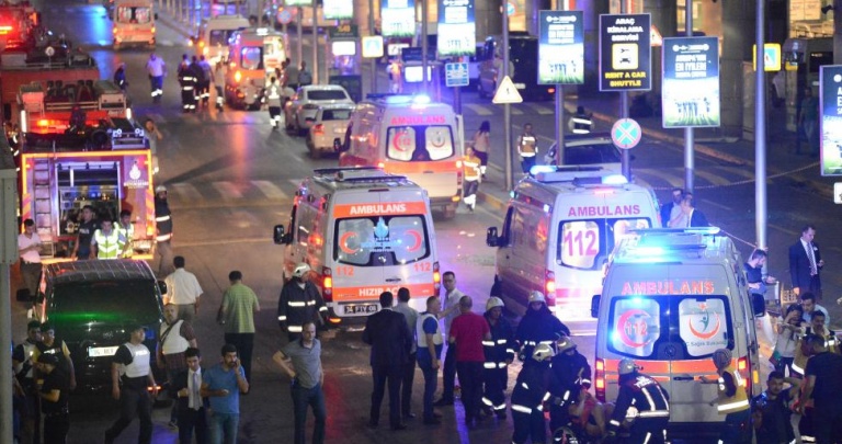 Последствия теракта в Стамбуле: среди погибших есть украинка (18+)