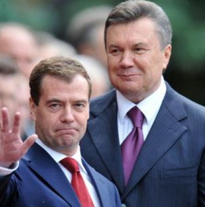 Кремль очертил круг тем, по которым Медведев и Янукович пообщаются в Донецке