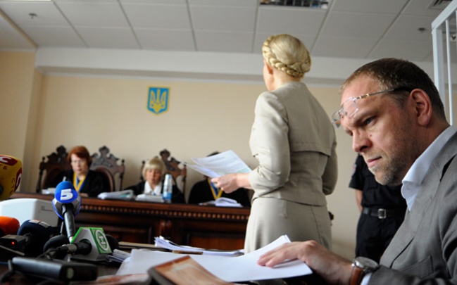 Суд по Тимошенко перенесли на понедельник