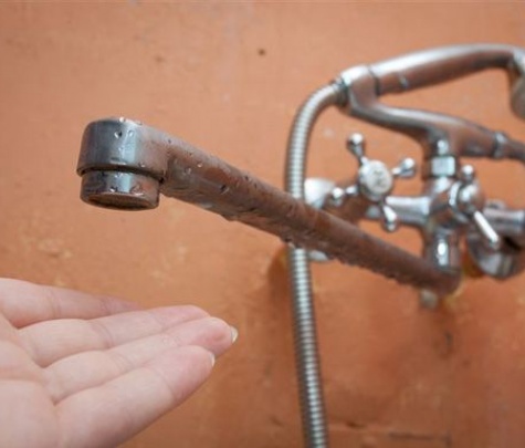 Оккупированным городам Луганской области на 60% сократили подачу воды