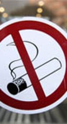 Рада полностью запретила курение в общественных местах