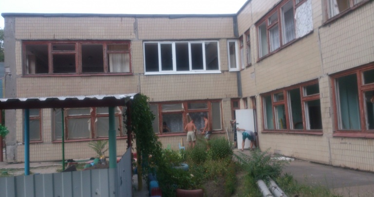 В Донецке обстрелом поврежден детский сад