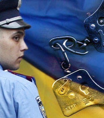 Кадровая чистка в Калининском райотделе милиции Донецка была из-за гей-скандала?