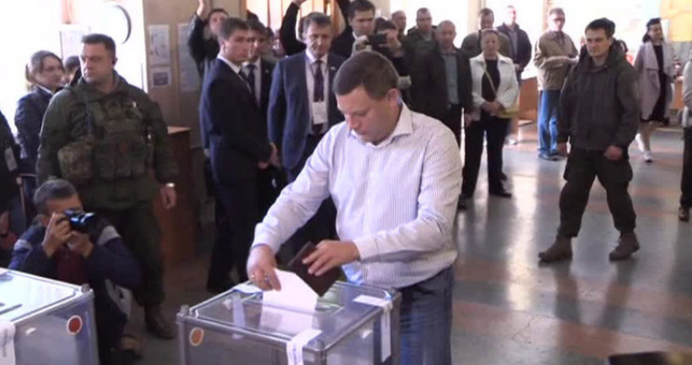Акция полдень на выборах. Фото выборов с Донбасса.