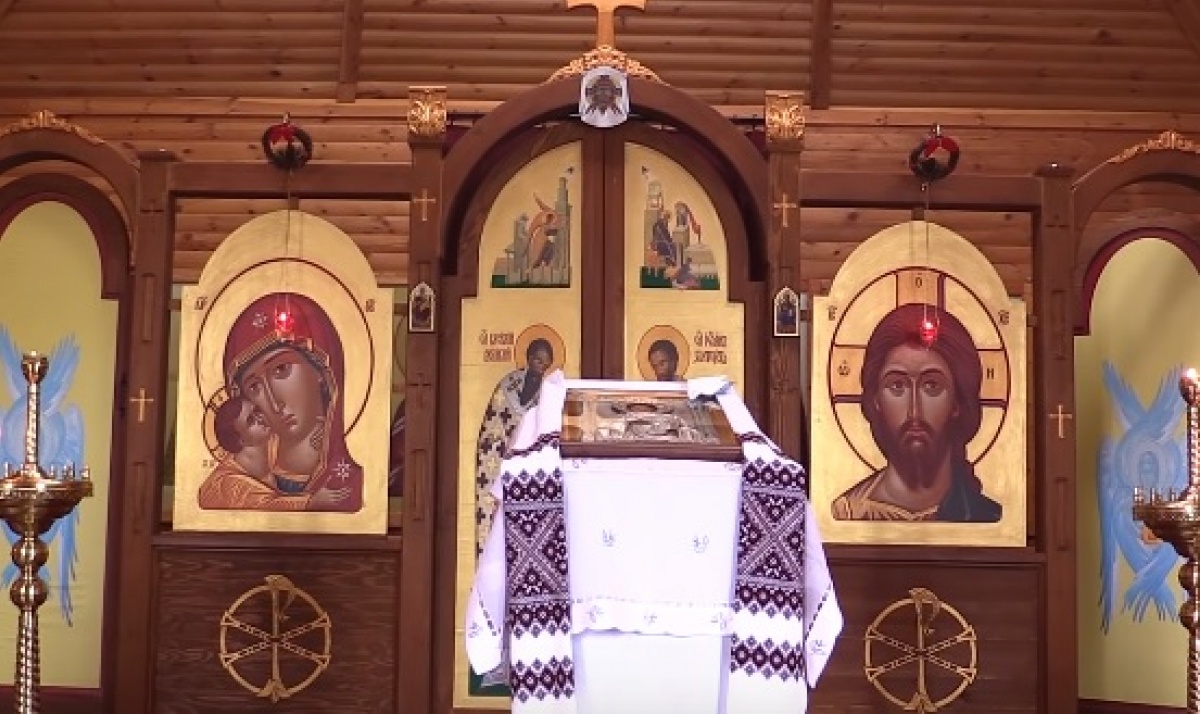 Кто перешел в новую украинскую церковь в Донецкой области