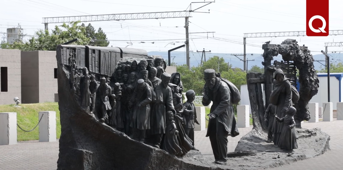 Мемориал о жертвах депортации - крымских татарах