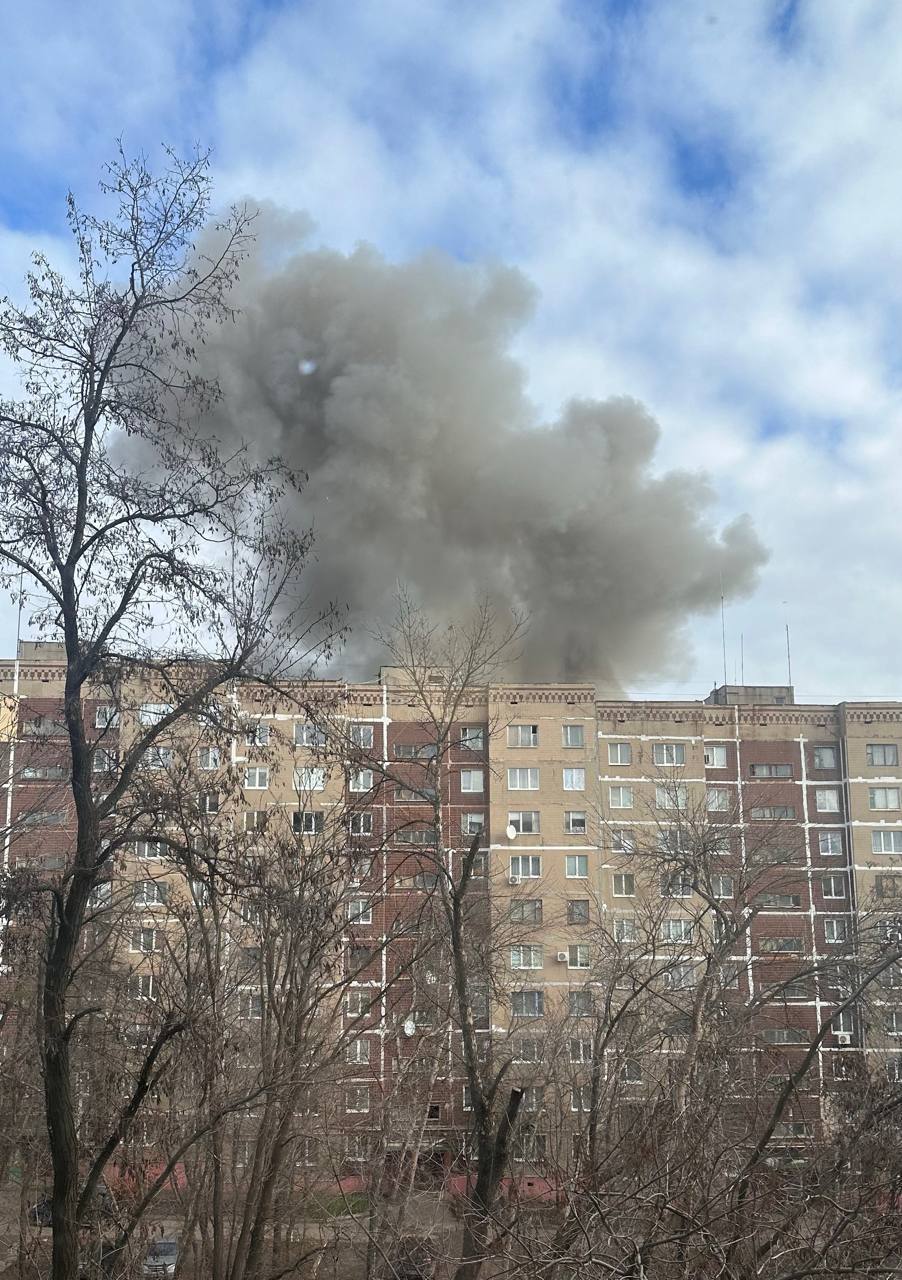 Последствия удара по Славянску. Источник: t.me/kramatorskiy_pishet 