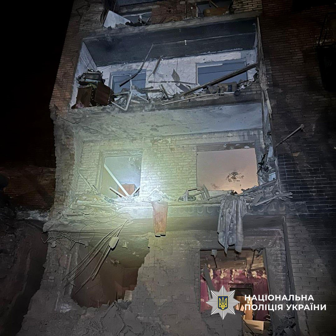 Последствия авиаудара по Донецкой области. Фото: Нацполиция Украины