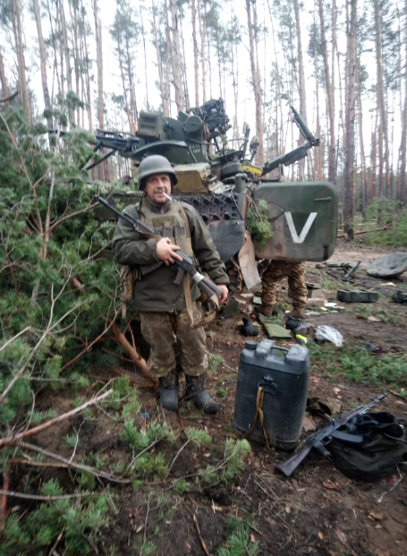 Ярослав Кравчук на передовой. Фото: hromadske