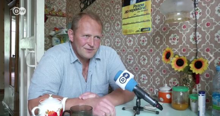 После плена боевиков активист подал судебные иски против Украины и России