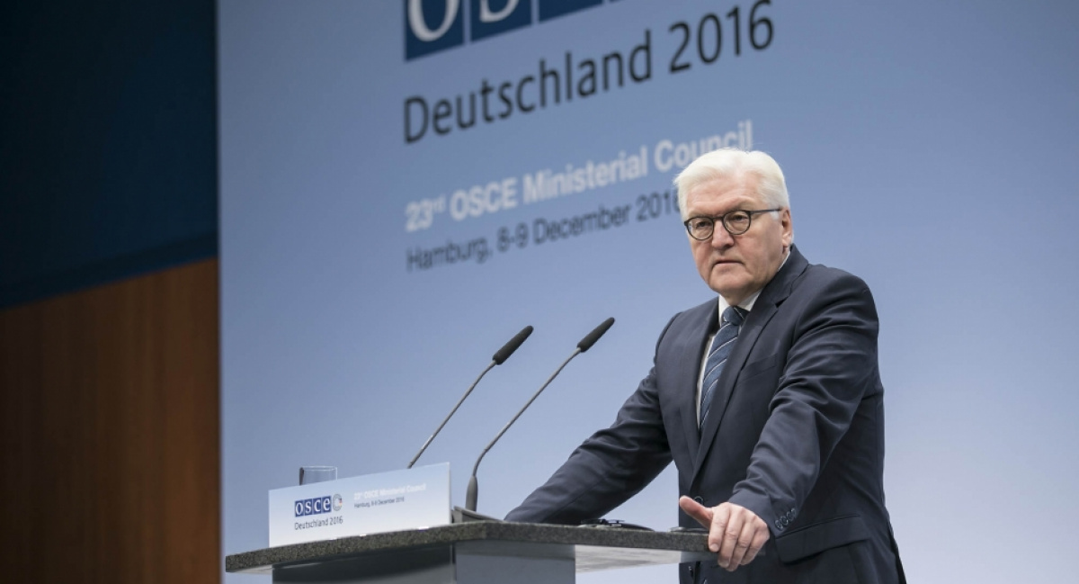 Франк-Вальтер Штайнмайер на пресс-конференции по случаю 23-й встречи министров ОБСЕ. Источник: сайт ОБСЕ