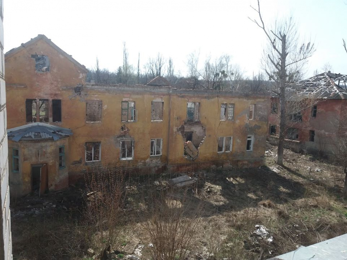 Правозащитники показали разрушенный больничный комплекс Семеновки