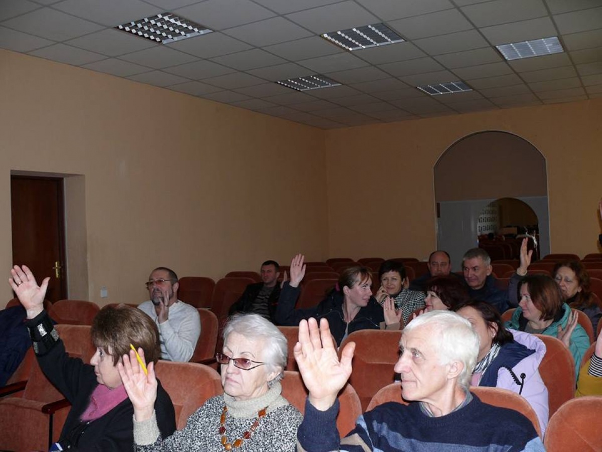 В Мирнограде потребовали от руководства Украины увеличить число койко-мест в горбольнице